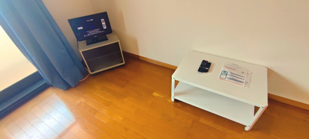 レオパレス中井町３ ベッドルーム