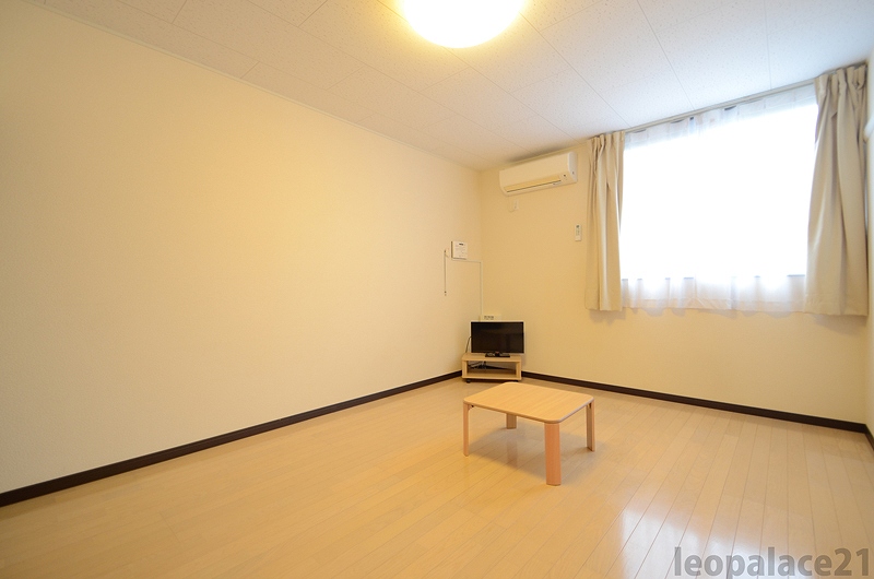 レオネクストグランデ北公園前 リビング