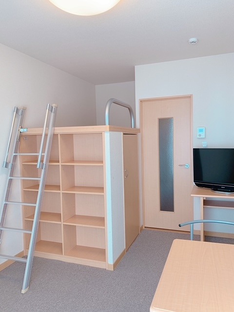 レオパレスグリーンアンバー ベッドルーム