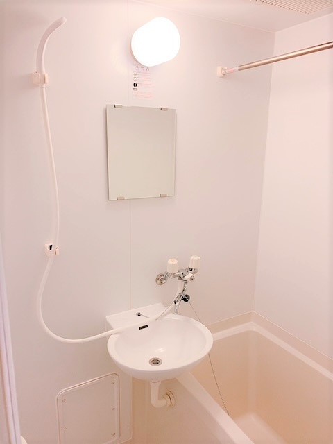 レオパレスグリーンアンバー 風呂画像