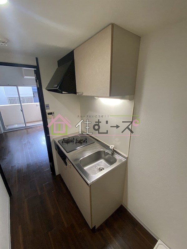 REI難波西 キッチン