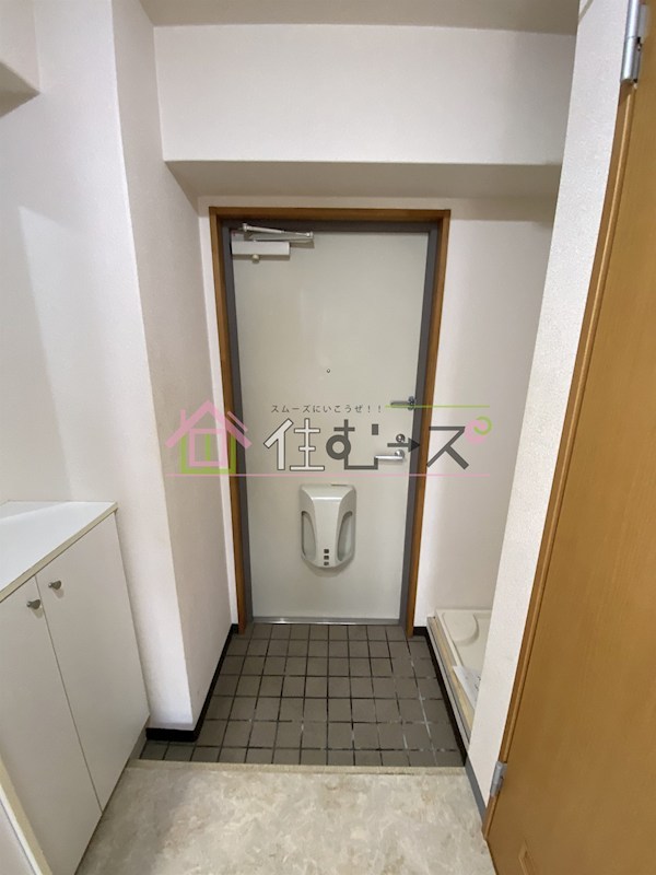 ドミール桜川Ⅱ 玄関