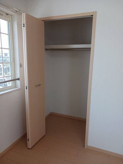 シェ　モア　Ⅱ その他3