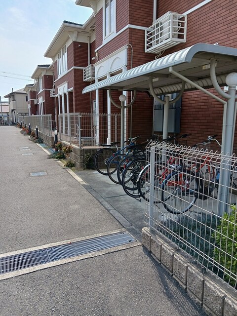 シェ　モア　Ⅱ その他6