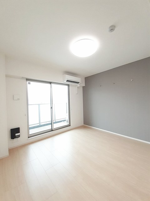 メルベージュ岸 リビング