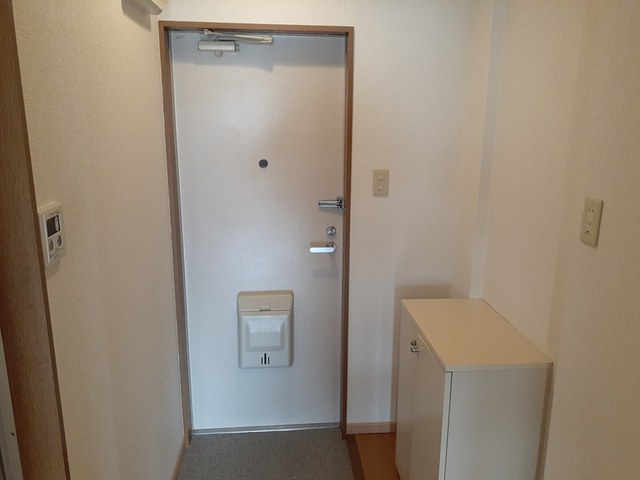 セピアコート２ 玄関