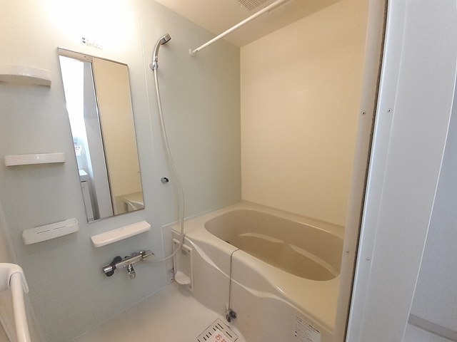 カーサ忍ヶ丘 風呂画像