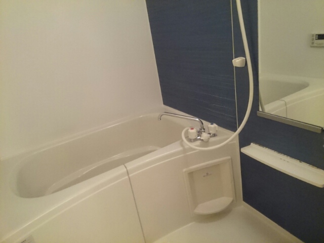 エレガンテ・フィオーレ 風呂画像