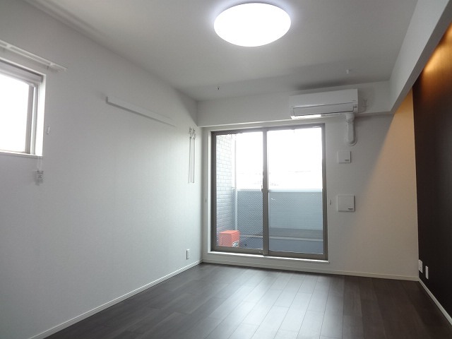 メゾン－６ リビング