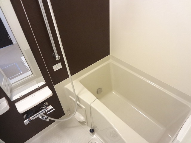 メゾン－６ 風呂画像