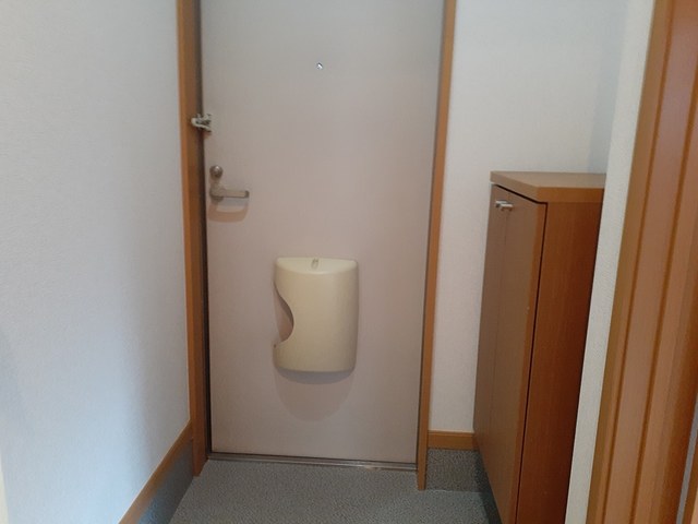 メゾン・コンフォート 玄関