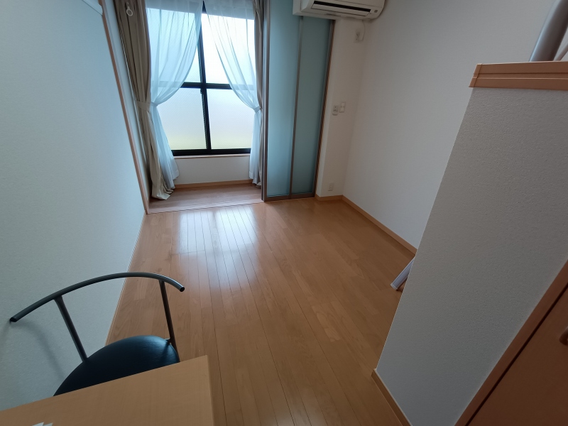 レオパレス千成Ⅱ リビング