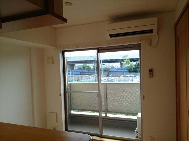 インヴィテ・ボヌ－ルⅡ番館 リビング