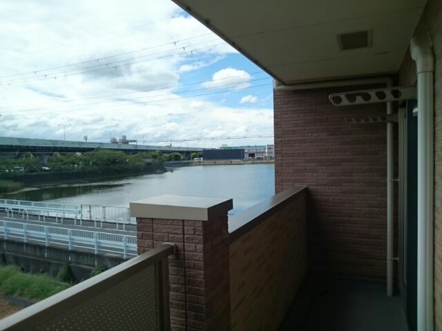 インヴィテ・ボヌ－ルⅡ番館 ベランダ