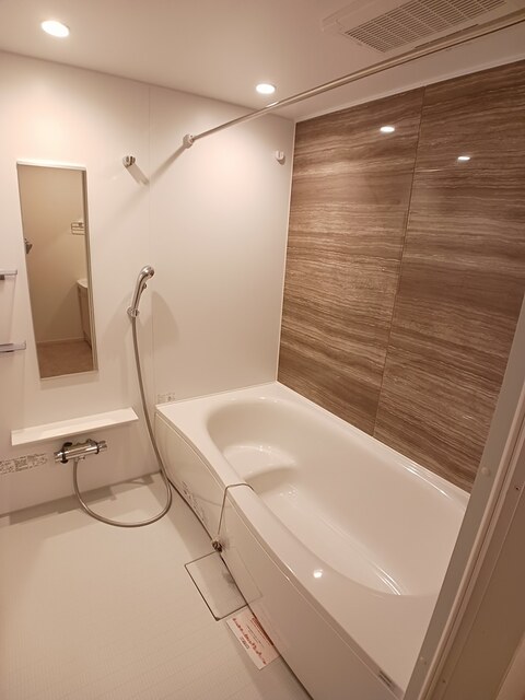 ザ・ビレッジグリーン山口町Ⅱ 風呂画像