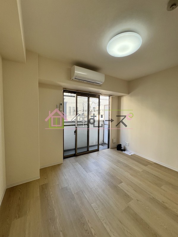 グランエクラ岸里 ベッドルーム