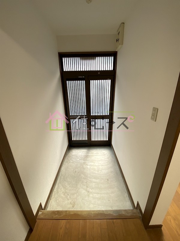 住之江区柴谷戸建 玄関