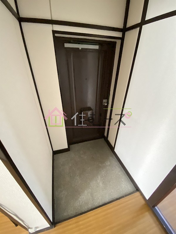 シャトーポール3 玄関