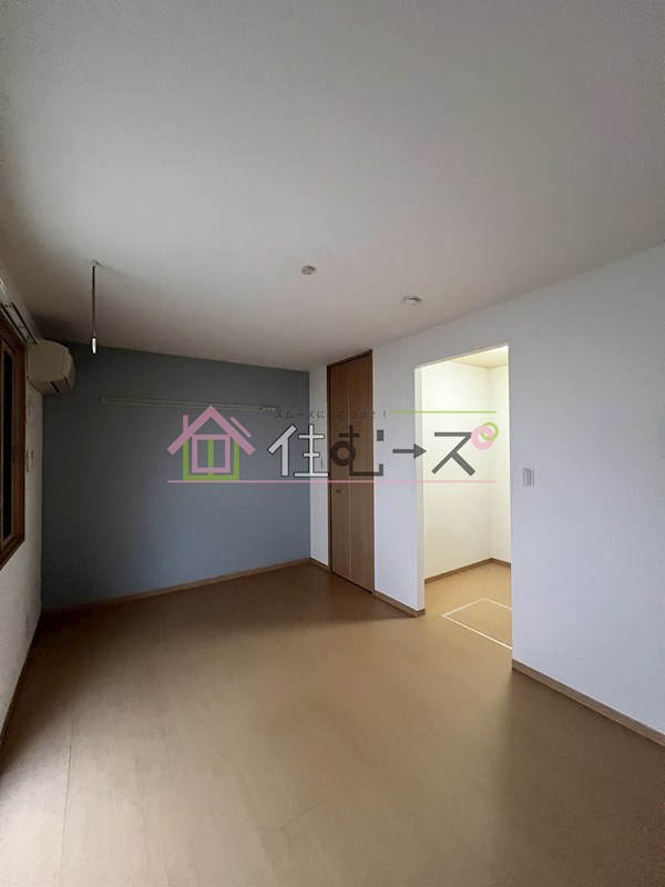 COZY岸里 リビング