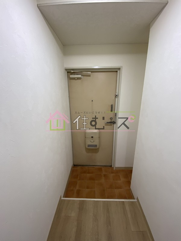 ジョイフルミサキ 玄関