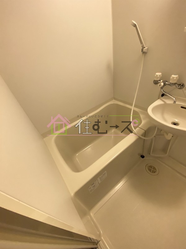 御崎1-9-29貸家 風呂画像