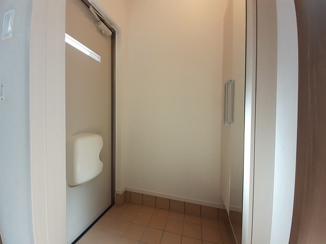 パール・トゥ・シャイン恵梨 玄関