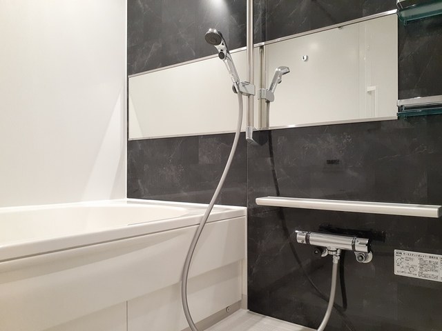 パール・トゥ・シャイン恵梨 風呂画像