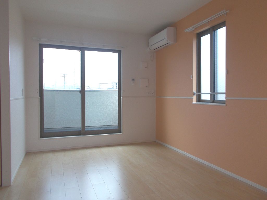 コンソラトゥール リビング