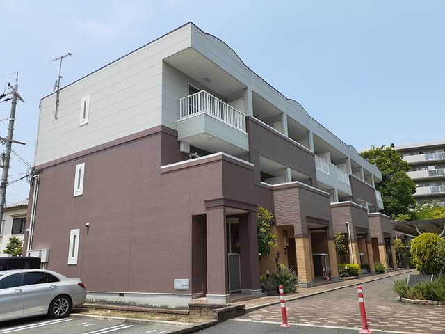 アルカザーレふじ 外観