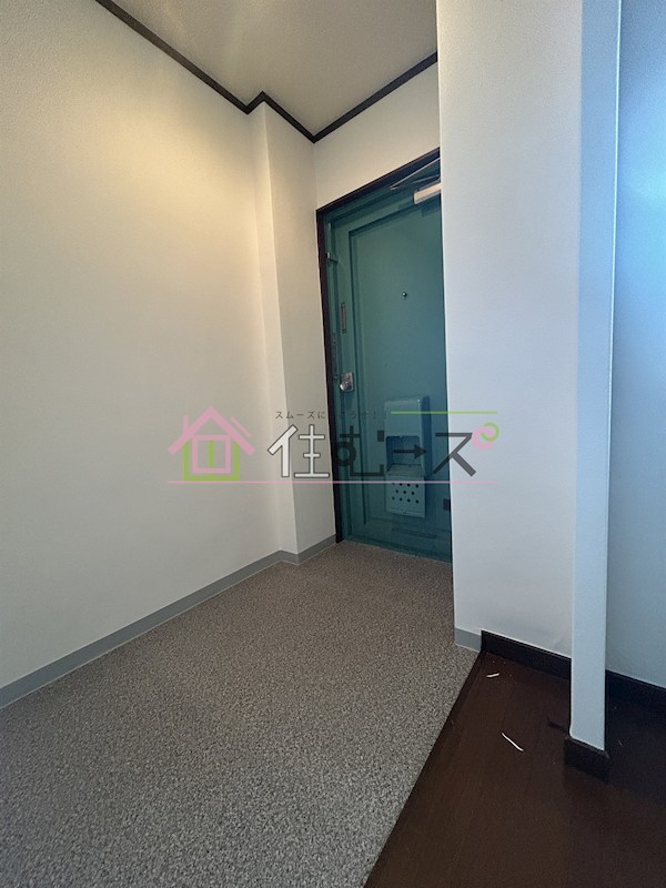 加美ハイツ 玄関