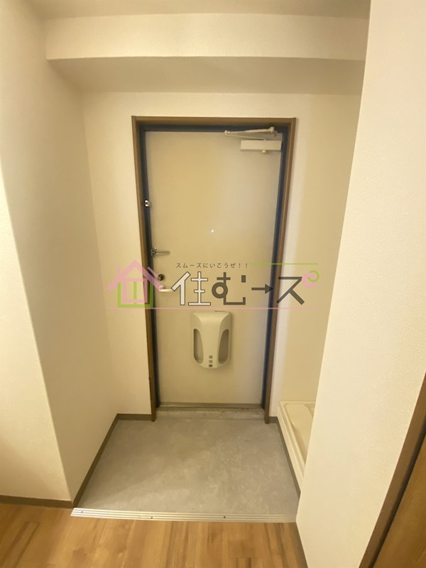 プレミアム新福島 玄関