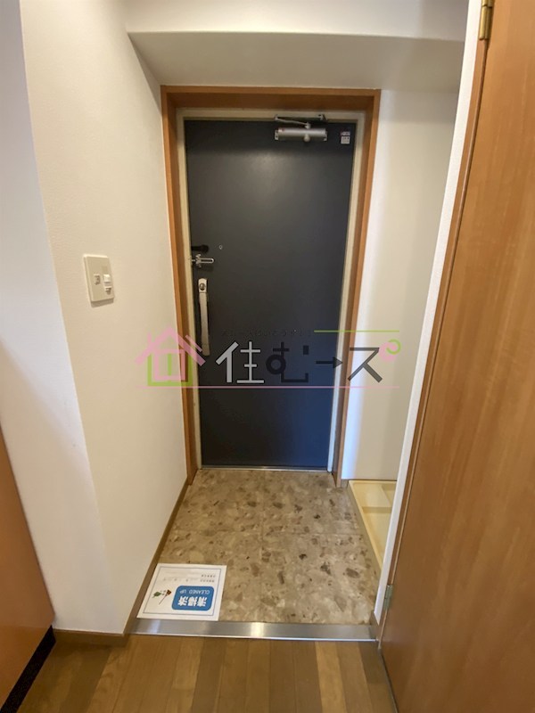 エステムコート梅田リトリーヴ 玄関