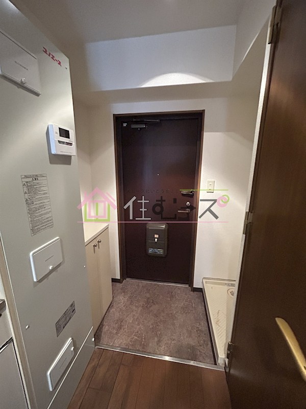 メゾン・ソレイユ 玄関