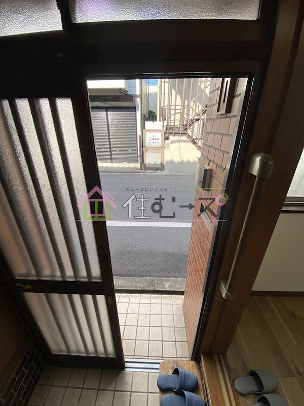 大開一戸建住宅 玄関