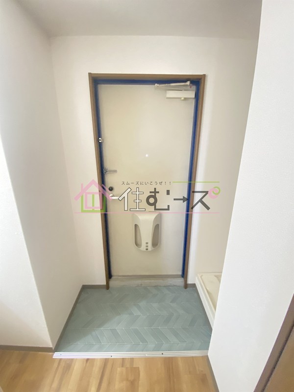 プレミアム新福島 玄関