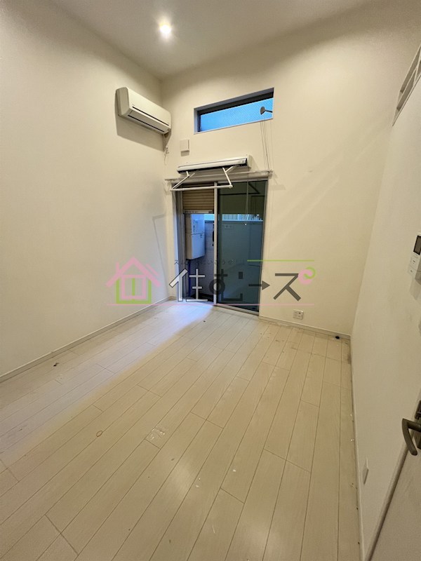 Joelle 新今里 ベッドルーム