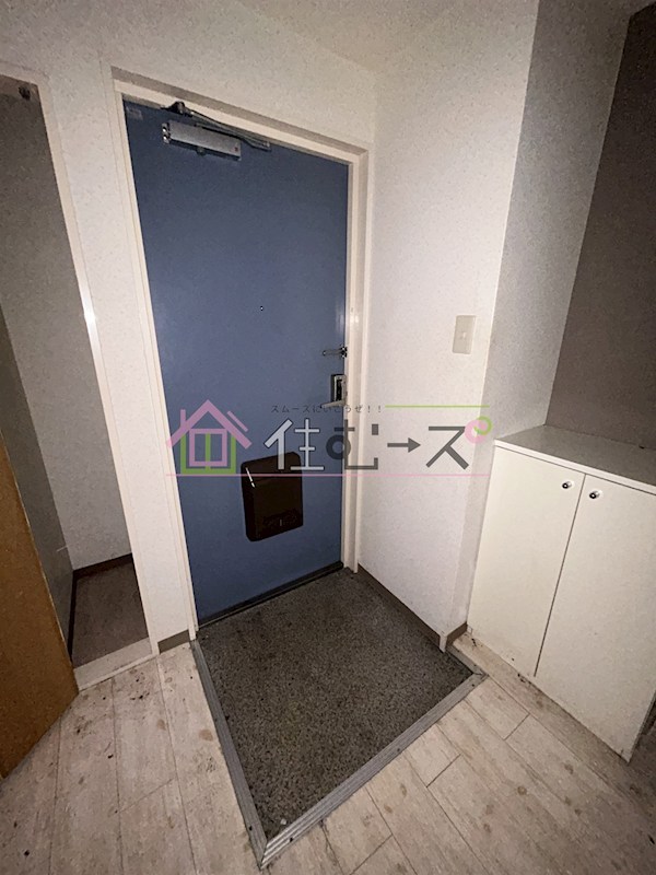 ラパンジール恵美須Ⅲ 玄関