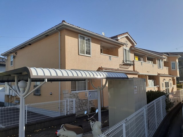 エレガントカーサＢ棟 外観