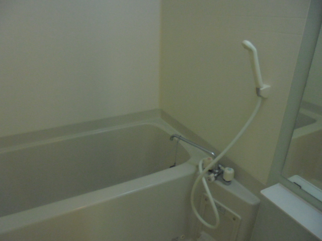 エレガントカーサＢ棟 風呂画像