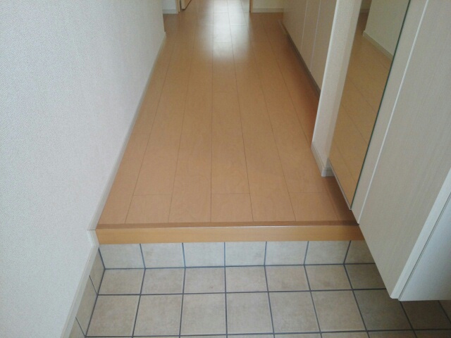 レジデンス門真南Ⅰ 玄関