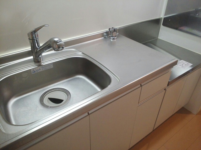 レジデンス門真南Ⅰ キッチン