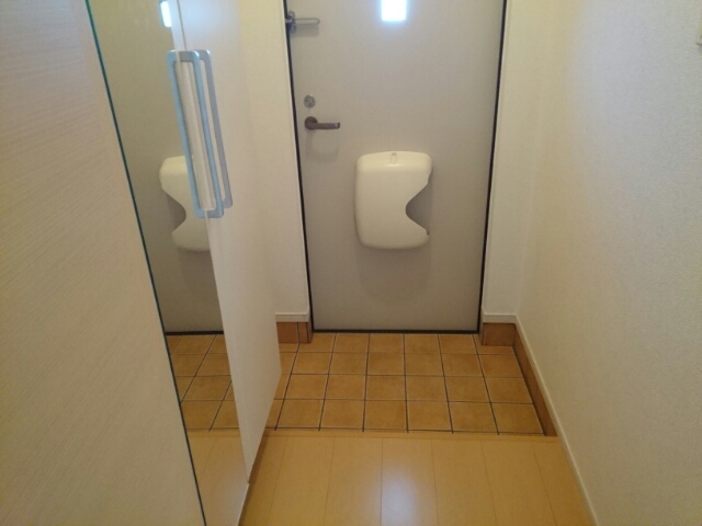 アンソレイユ 玄関