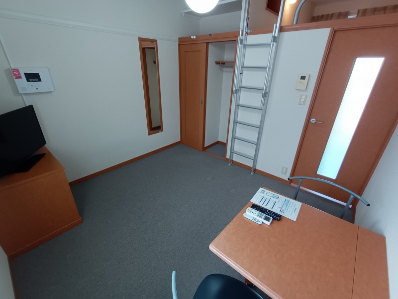 レオパレス千成Ⅰ ベッドルーム