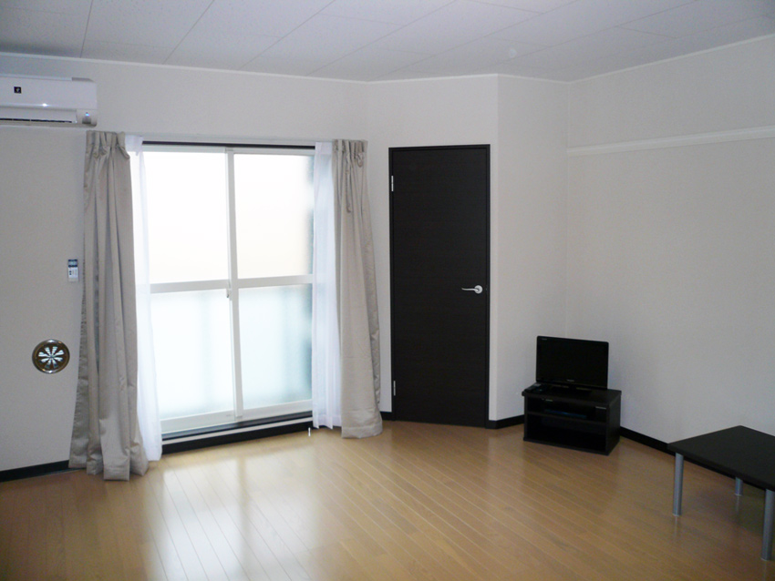 レオネクストＡＫＵＲＡ６ リビング