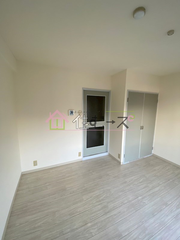 ホープパレス新塚本 リビング