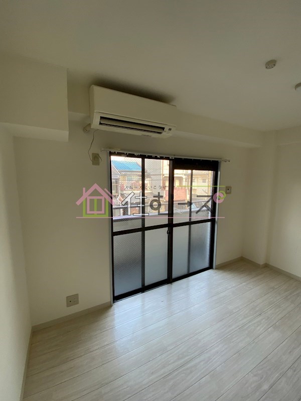 ホープパレス新塚本 ベッドルーム