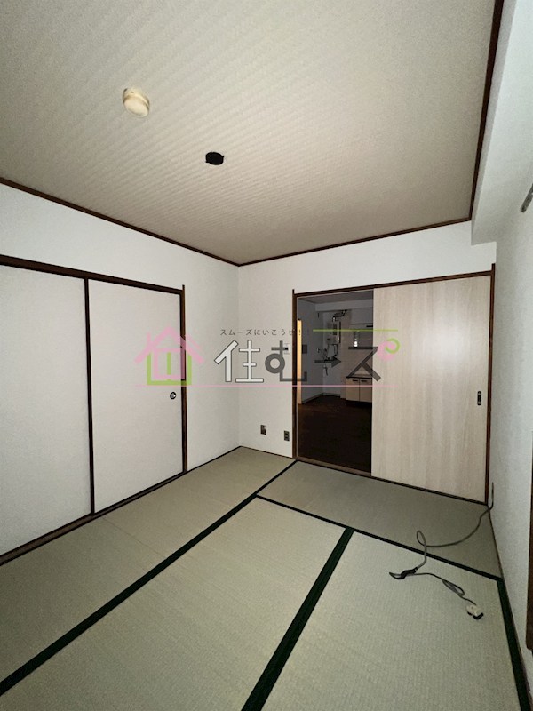 ロイヤルハイツ富士 リビング