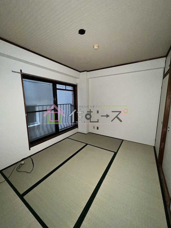 ロイヤルハイツ富士 ベッドルーム