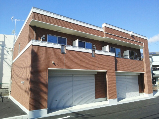 ステュ－ディオ招提 外観