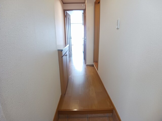 ミニヨン佐太 玄関